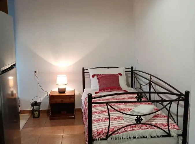 Monitsia Traditional House Ferienhaus