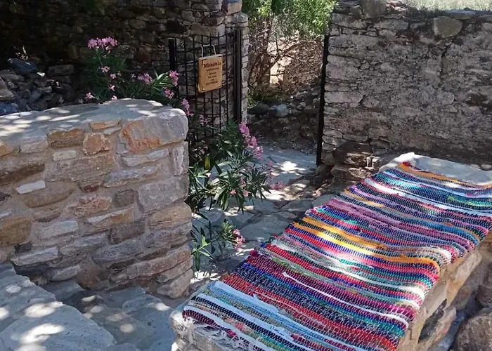 Ferienhaus Monitsia Traditional House *